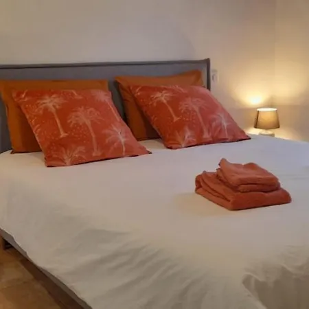 Bed & Breakfast Mas De Boissiere - D'hotes Avec Piscine Et Jacuzzi Cros (Gard)
