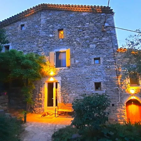Mas De Boissiere - D'hotes Avec Piscine Et Jacuzzi Bed & Breakfast *