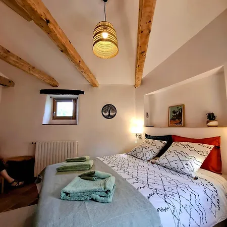 Mas De Boissiere - D'hotes Avec Piscine Et Jacuzzi Cros (Gard)
